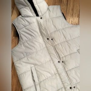 SWISS TECH WOMENS PUFFER VEST